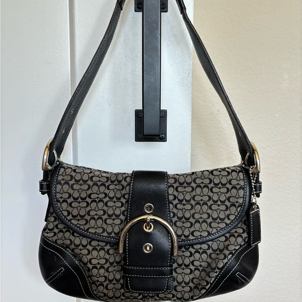 Coach 6818 Black Leather Signature 
Canvas Soho Hobo Mini Handbag
Purse 👜